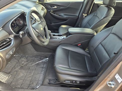 Used 2024 Chevrolet Malibu LT image 16