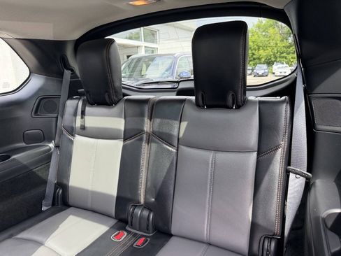 Used 2020 Nissan Pathfinder SL AWD/4WD image 25