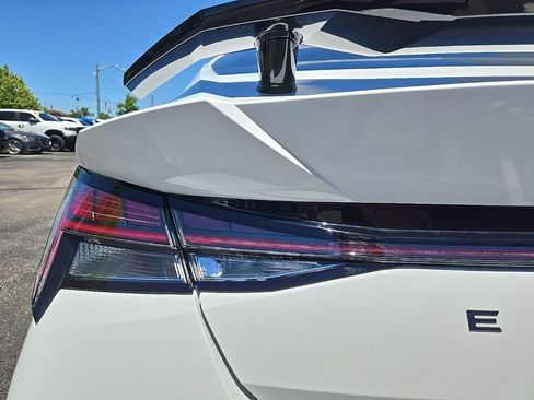 Certified 2025 Hyundai Elantra N FWD image 10