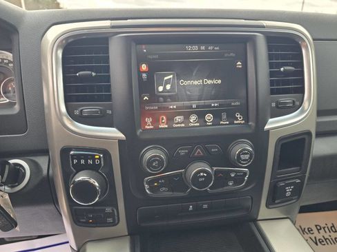 Used 2015 RAM 1500 Classic SLT w/ SLT Plus D←cor Group image 19