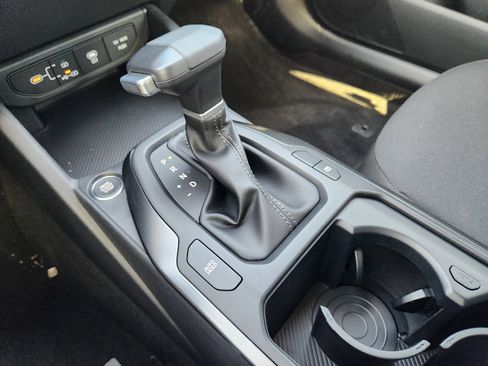 New 2026 Kia K4 LXS image 15