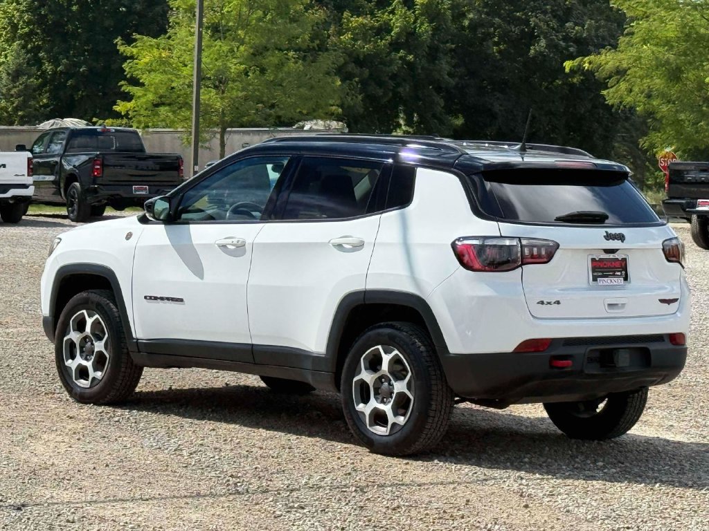 Used 2022 Jeep Compass Trailhawk w/ Trailhawk Convenience Group AWD/4WD image 8