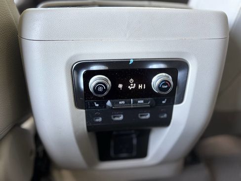 Used 2021 GMC Yukon Denali w/ Denali Ultimate Package image 23