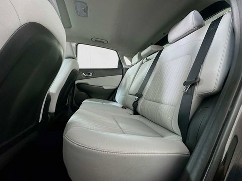 Used 2022 Hyundai Kona SEL w/ Convenience Package image 22