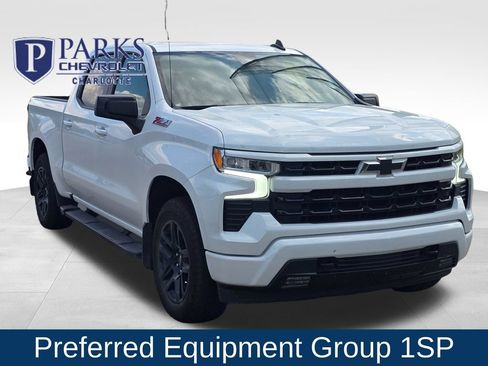 Used 2025 Chevrolet Silverado 1500 RST w/ Convenience Package II AWD/4WD image 1