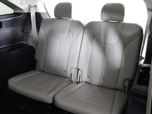 Certified 2023 Kia Sorento SX Prestige AWD/4WD image 40