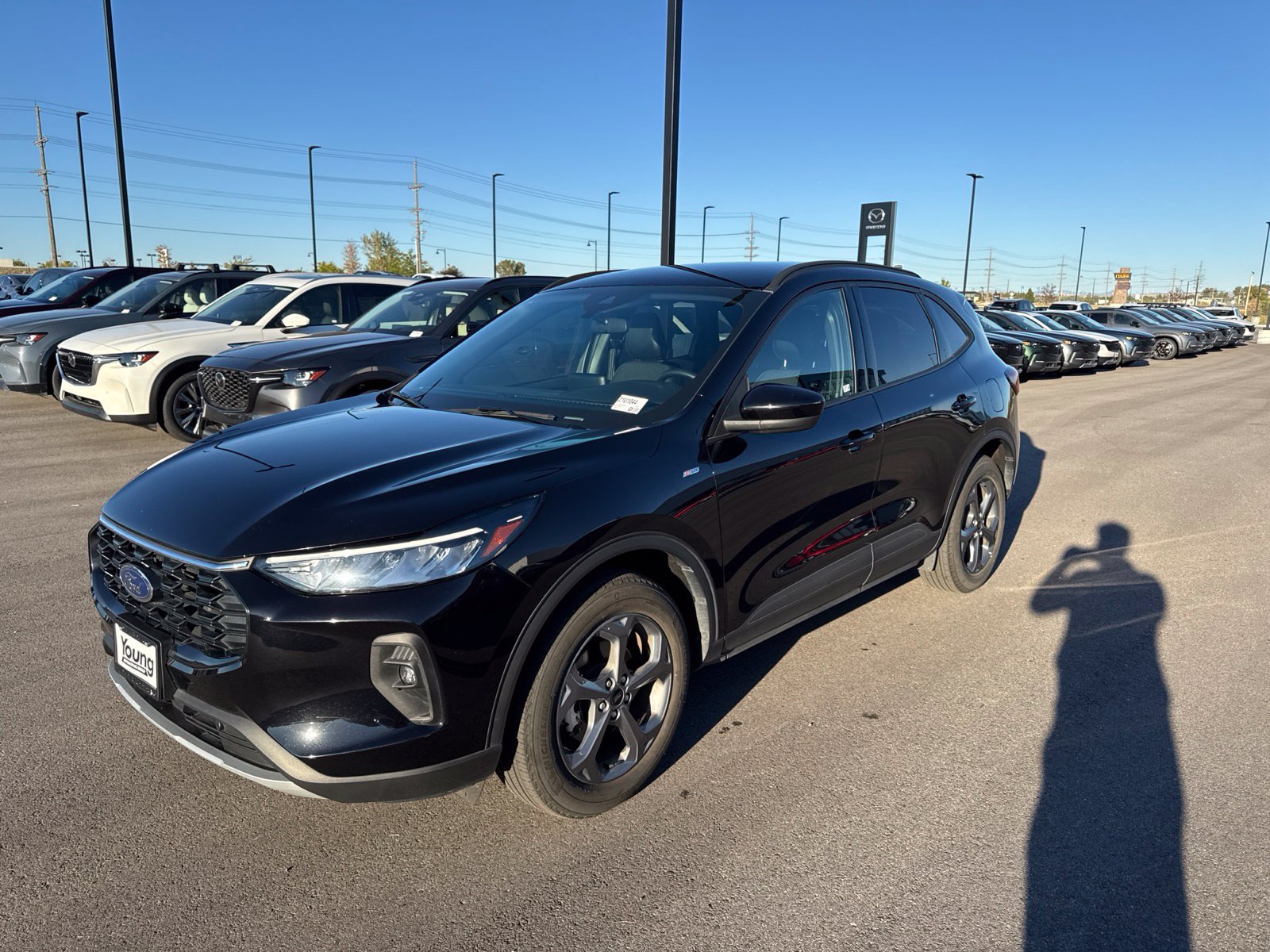Used 2025 Ford Escape ST-Line Select AWD/4WD image 3