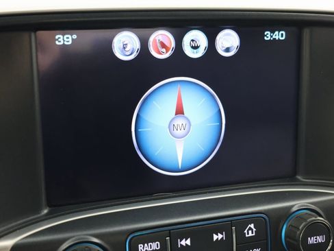 Used 2018 GMC Sierra 1500 SLT w/ SLT Premium Package image 8