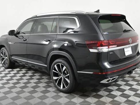 New 2025 Volkswagen Atlas SEL Premium R-Line image 3