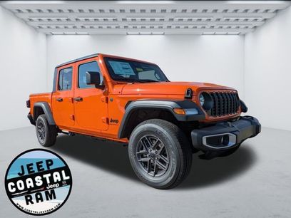 New 2025 Jeep Gladiator Sport