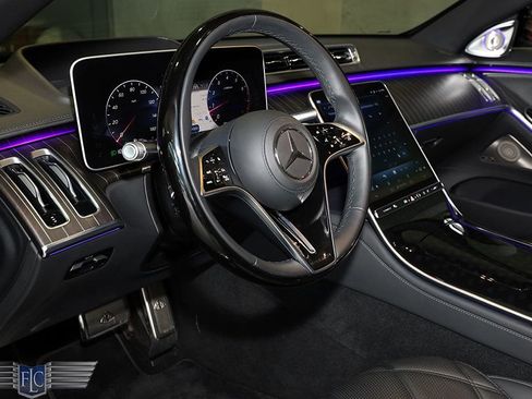 Used 2024 Mercedes-Benz Maybach S 580 4MATIC image 40