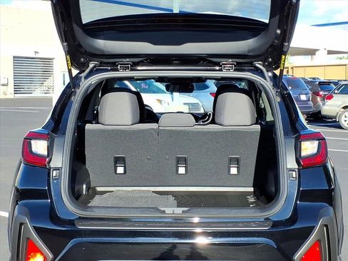 Certified 2025 Subaru Crosstrek 2.0i Premium image 16