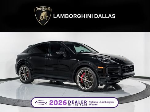 Used 2023 Porsche Cayenne GTS AWD/4WD image 1