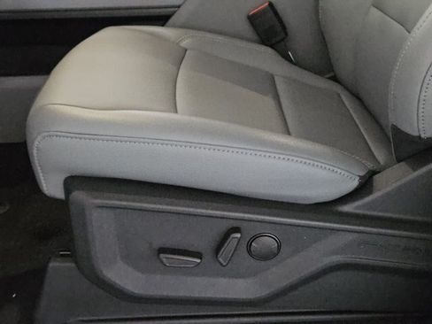 New 2025 Ford F150 Lightning Flash AWD/4WD image 26