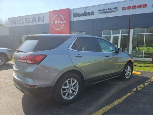 Used 2024 Chevrolet Equinox LT AWD/4WD image 4