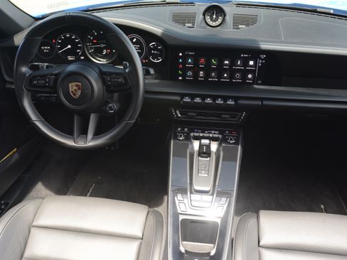 Certified 2022 Porsche 911 Targa 4 GTS AWD/4WD image 12