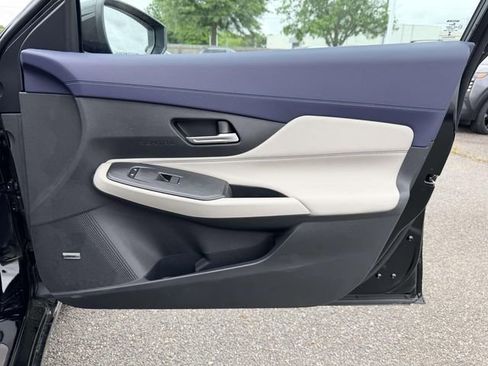 New 2026 Nissan Sentra SV FWD image 8