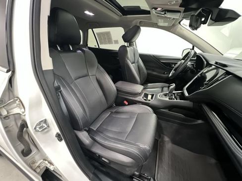 Used 2024 Subaru Outback Touring AWD/4WD image 30