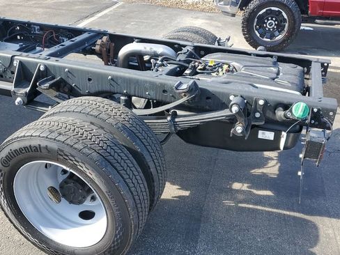 New 2026 Ford F550 4x4 Regular Cab Super Duty image 9