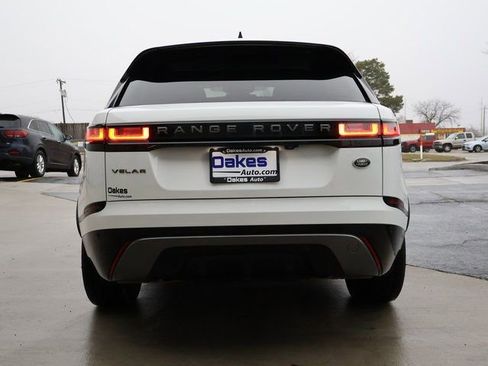 Used 2022 Land Rover Range Rover Velar R-Dynamic S image 7