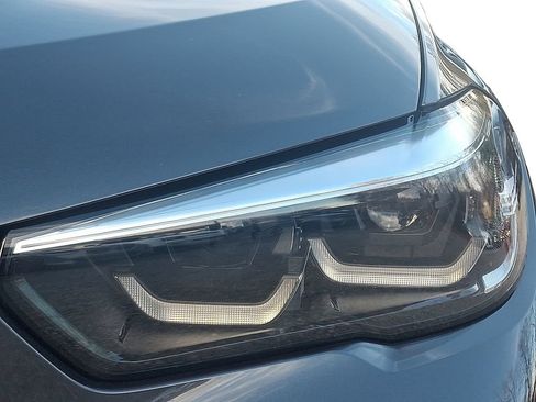 Certified 2022 BMW X5 xDrive40i w/ M Sport Package image 10