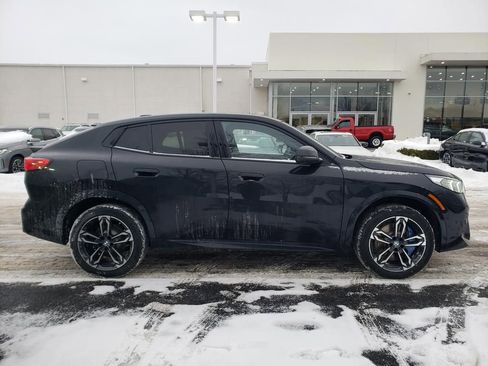 New 2026 BMW X2 xDrive28i w/ Technology Package AWD/4WD image 3