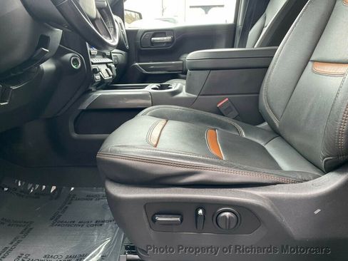 Used 2019 GMC Sierra 1500 AT4 image 10