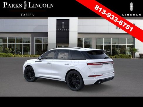 New 2026 Lincoln Corsair Premiere image 4