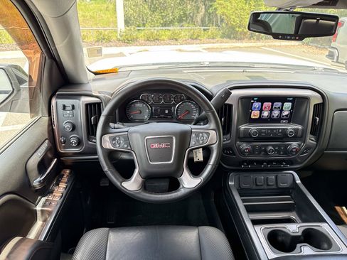 Used 2017 GMC Sierra 1500 SLT AWD/4WD image 13