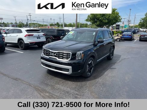Certified 2024 Kia Telluride S w/ S Sunroof Package AWD/4WD image 3