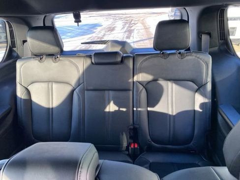 New 2026 Jeep Grand Wagoneer Limited w/ 8-Passenger Seating Package AWD/4WD image 26