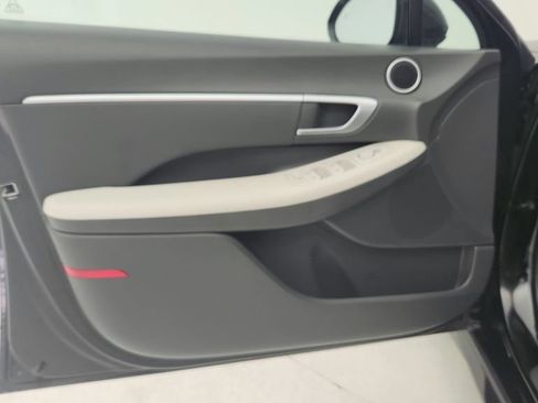 Used 2025 Hyundai Sonata SEL FWD image 22