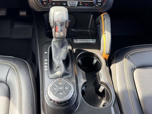 Used 2024 Ford Bronco Badlands AWD/4WD image 20
