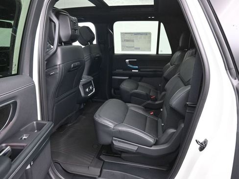 New 2026 Ford Expedition Max Platinum w/ Stealth Appearance Package image 10