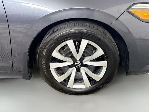 Used 2024 Honda Civic LX image 32