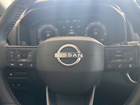 Used 2026 Nissan Rogue SL AWD/4WD image 30