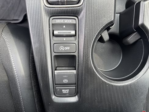 Used 2024 Honda Civic Sport image 25