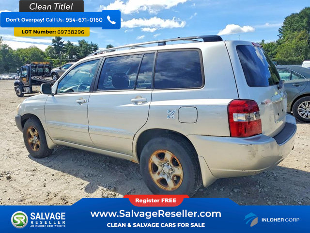 Used 2005 Toyota Highlander 2WD image 3