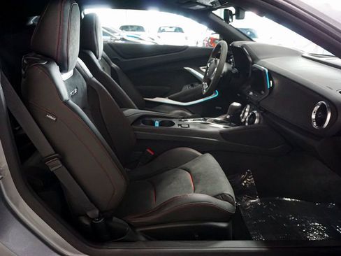 Used 2024 Chevrolet Camaro ZL1 image 38