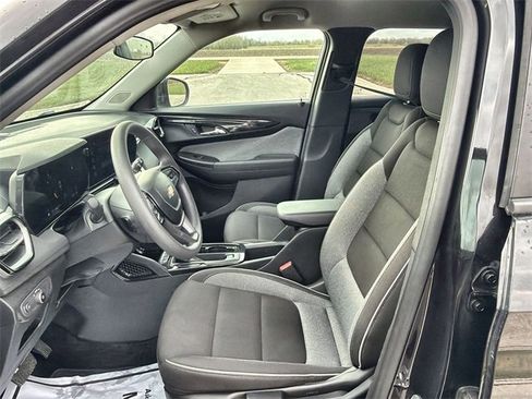 Certified 2025 Chevrolet TrailBlazer LT image 18