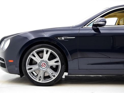 Used 2015 Bentley Flying Spur V8 AWD/4WD image 37