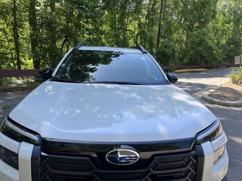 Used 2026 Subaru Outback Limited AWD/4WD image 3