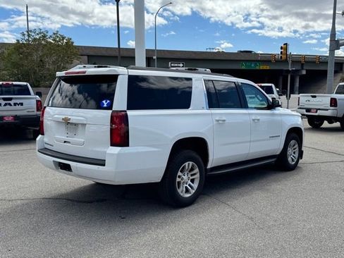 Used 2019 Chevrolet Suburban LT AWD/4WD image 8