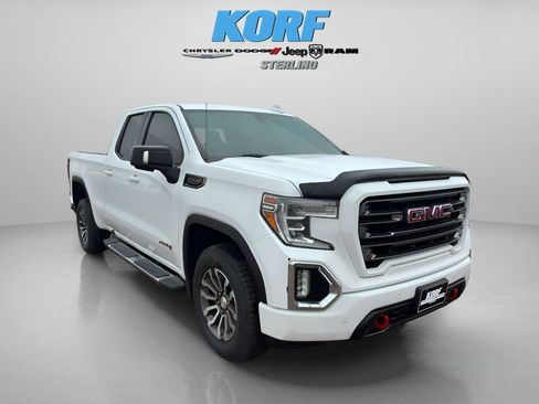Used 2019 GMC Sierra 1500 AT4 w/ AT4 Premium Package image 3