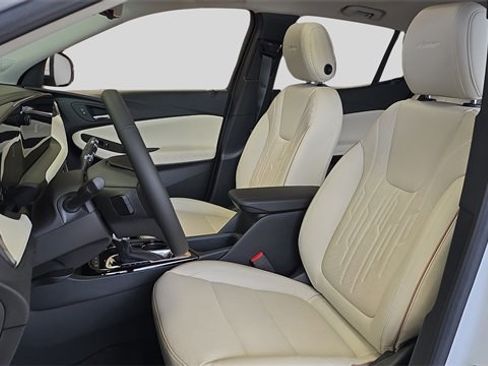 New 2026 Buick Encore GX Avenir w/ Avenir Technology Package image 11