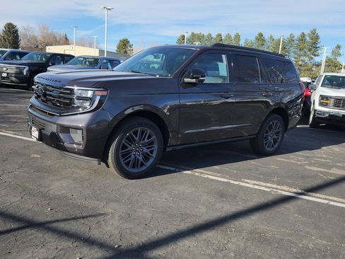 New 2025 Ford Expedition Platinum w/ Stealth Performance Package image 3