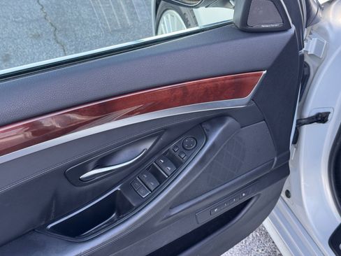 Used 2016 BMW 550i xDrive Sedan image 20