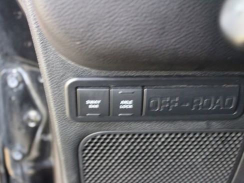 Used 2017 Jeep Wrangler Unlimited Rubicon w/ Dual Top Group AWD/4WD image 12