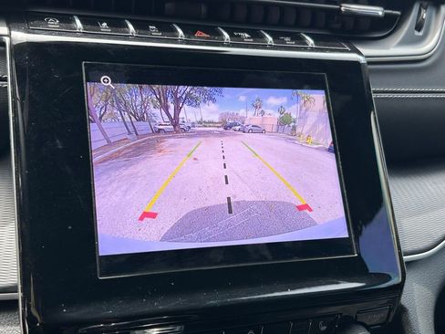 Used 2024 Jeep Grand Cherokee Altitude image 26