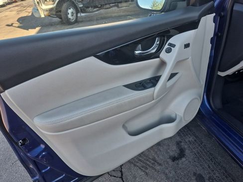 Used 2022 Nissan Rogue Sport SV w/ Technology Package AWD/4WD image 20